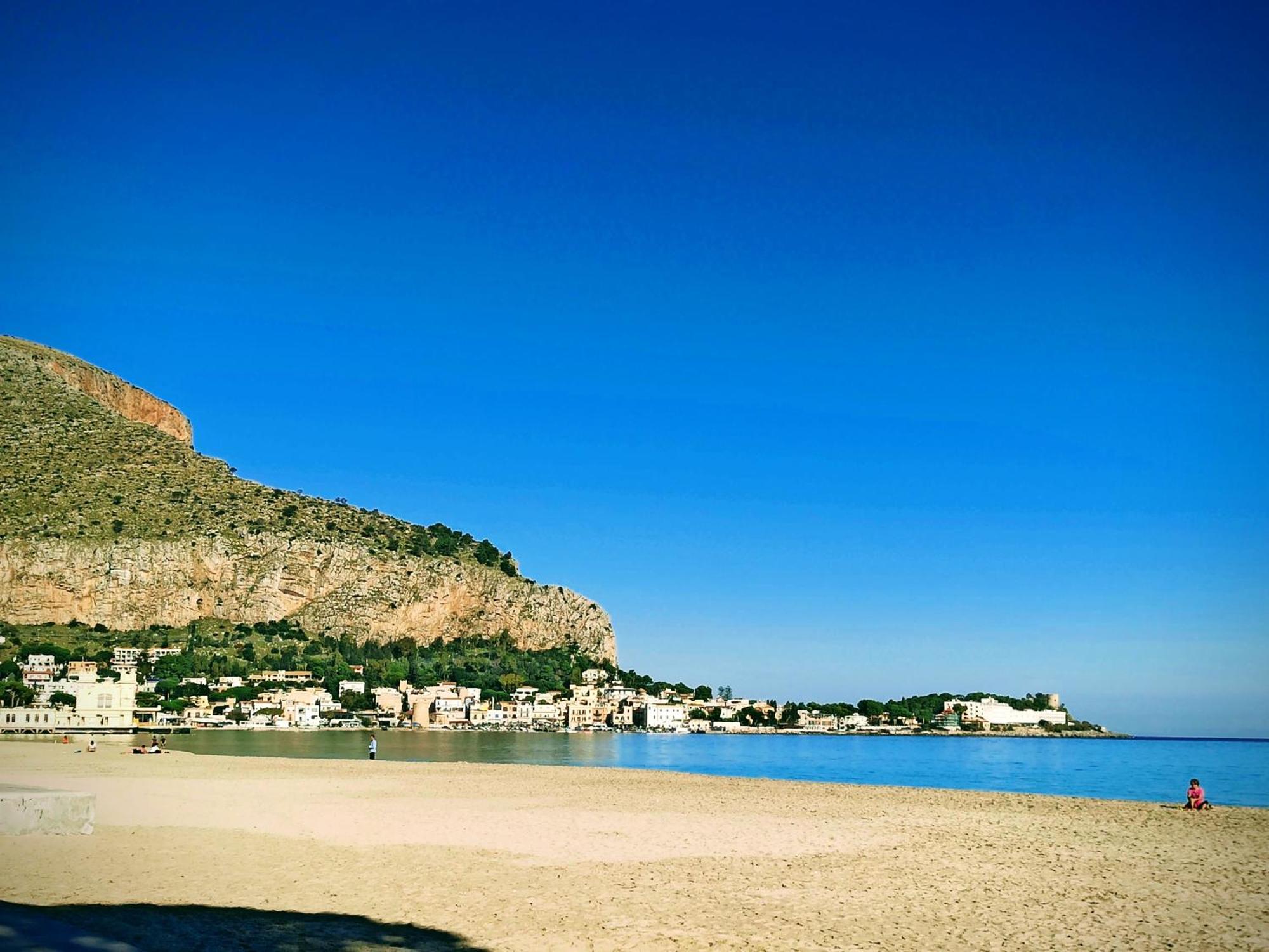 Green House Beach Hotel Mondello Bagian luar foto
