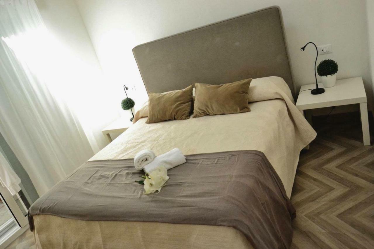 Green House Beach Hotel Mondello Bagian luar foto